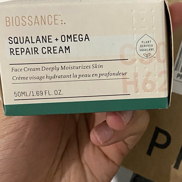 BIOSSANCE
Squalane + Omega Repair Moisturizer - Picture 2 of 2
